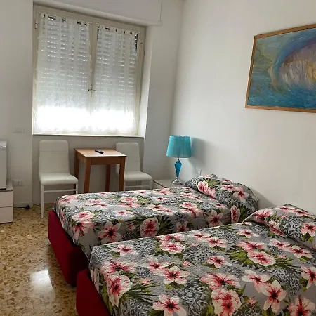 Joys House فندق مبيت وإفطار