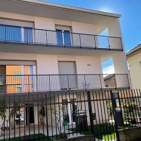 Couette-café Joys House 3*