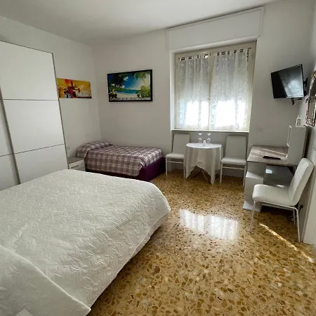 Bed and breakfast Joys House