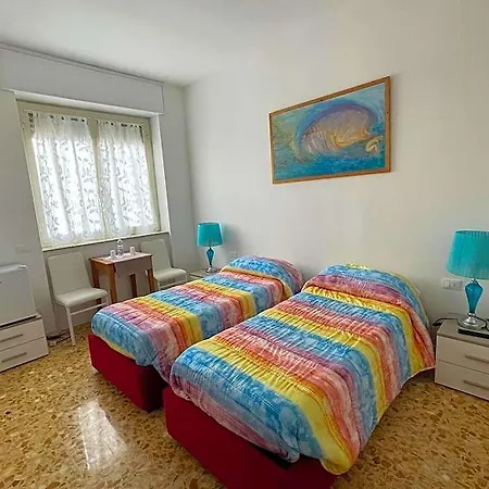 Bed & Breakfast Joys House 3*